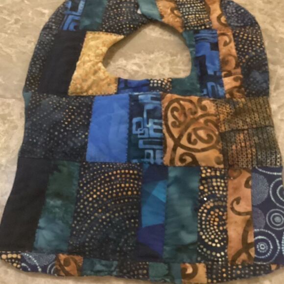 NWOT. Hand Crafted Quilted Reversible Baby Bib $12 ea. or 3/$25 - Picture 2 of 6